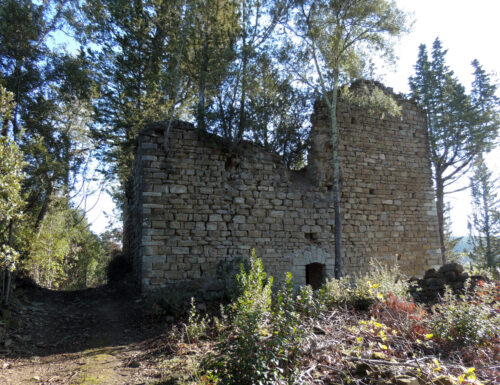 I ruderi di due castelli intorno a Poggibonsi